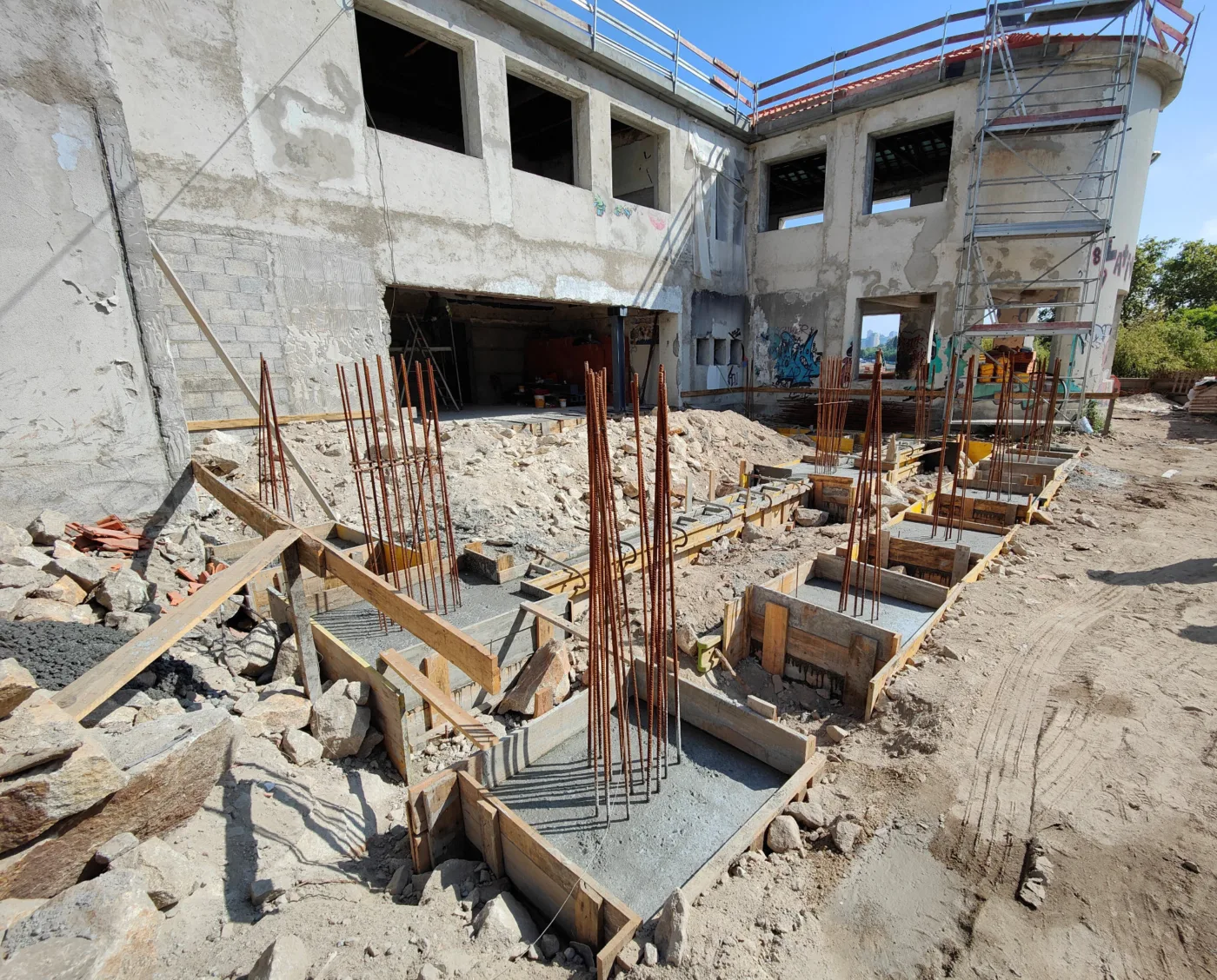 Abrigo pequeninos betao armado reinforced concrete inspeção estrutural structural survey 9