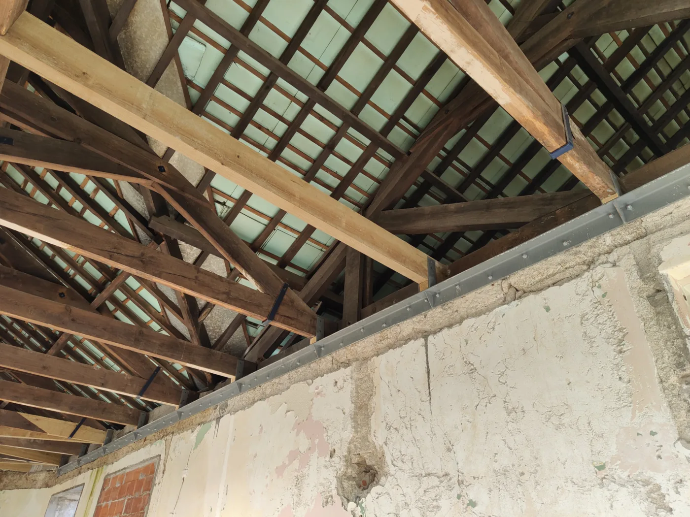 Abrigo pequeninos betao armado reinforced concrete inspeção estrutural structural survey 13