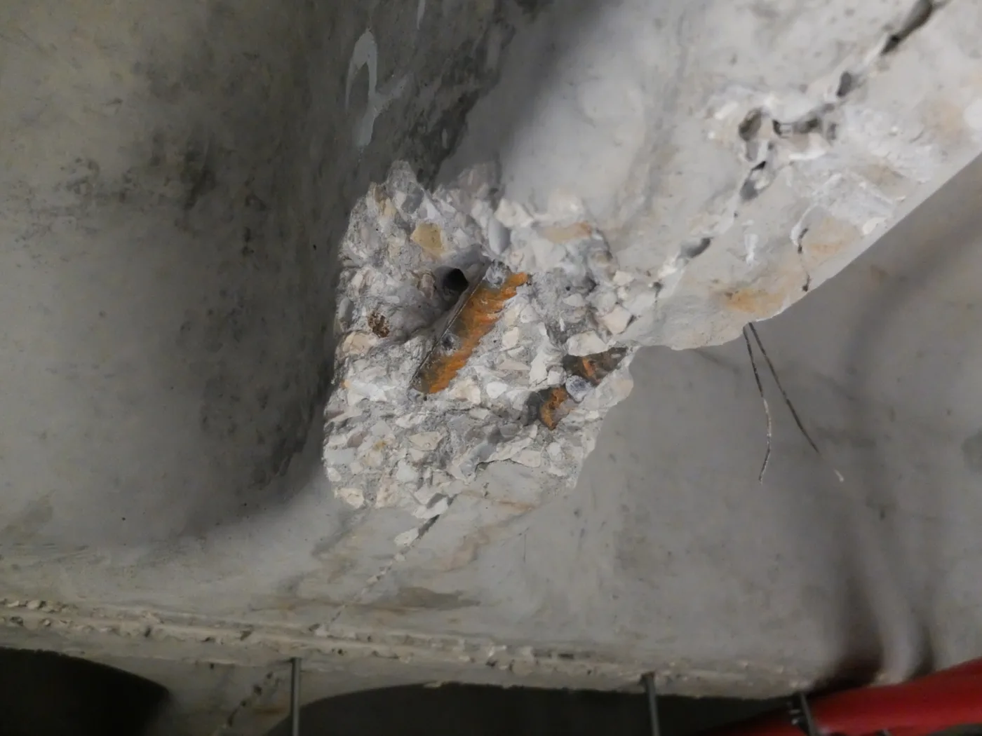 Biblioteca Odivelas betão armado reinforced concrete structural survey seismic strengthning NDT 2