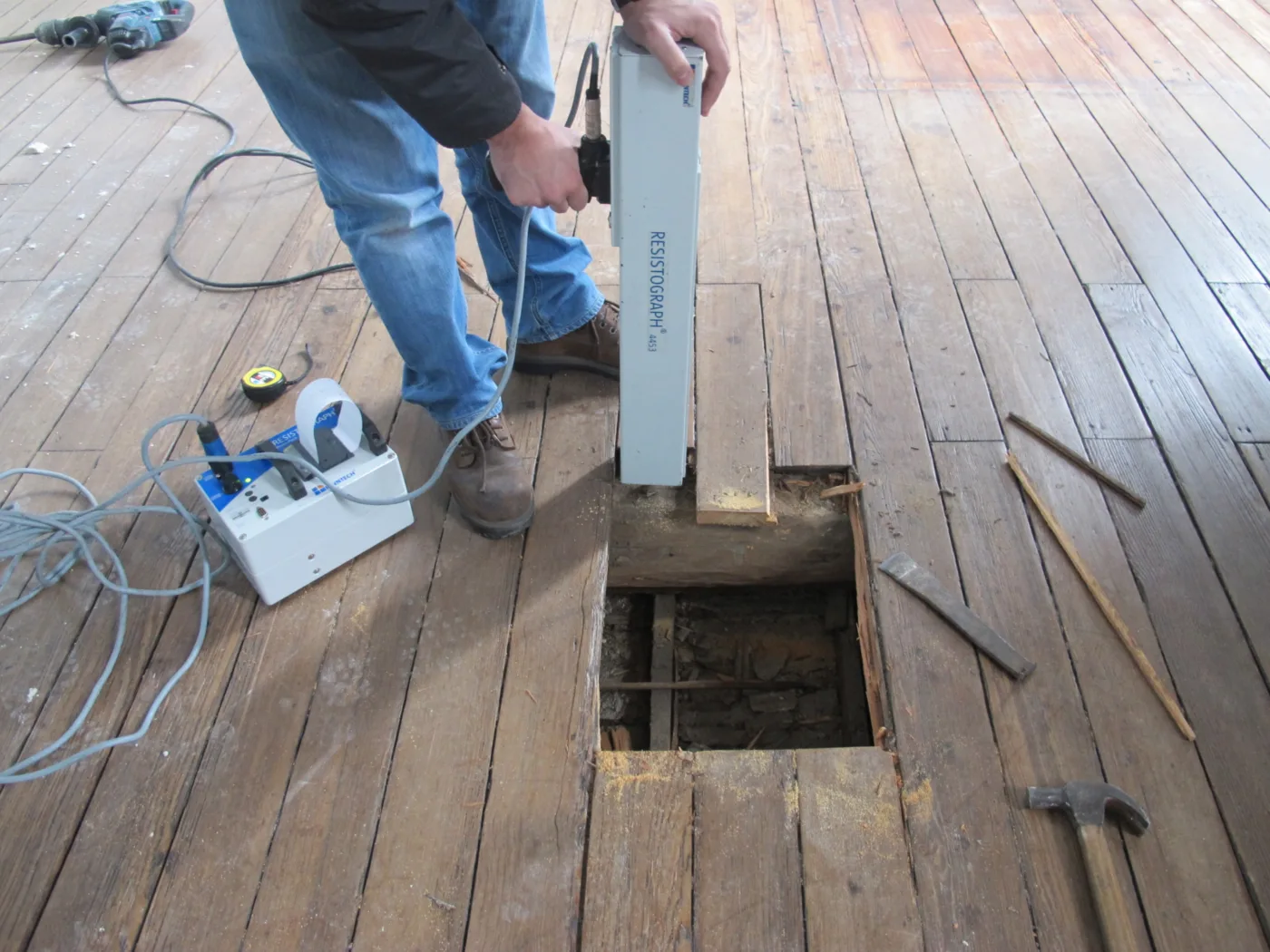 IAP alvenaria madeira inspeção estrutural reabilitação masonry timber structural survey resistograph 8