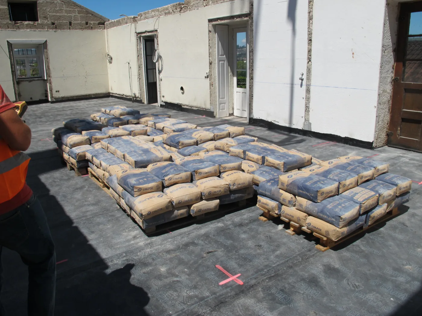 Aveleda timber roof design structural survey load bearing test ensaio de carga cobertura madeira 5