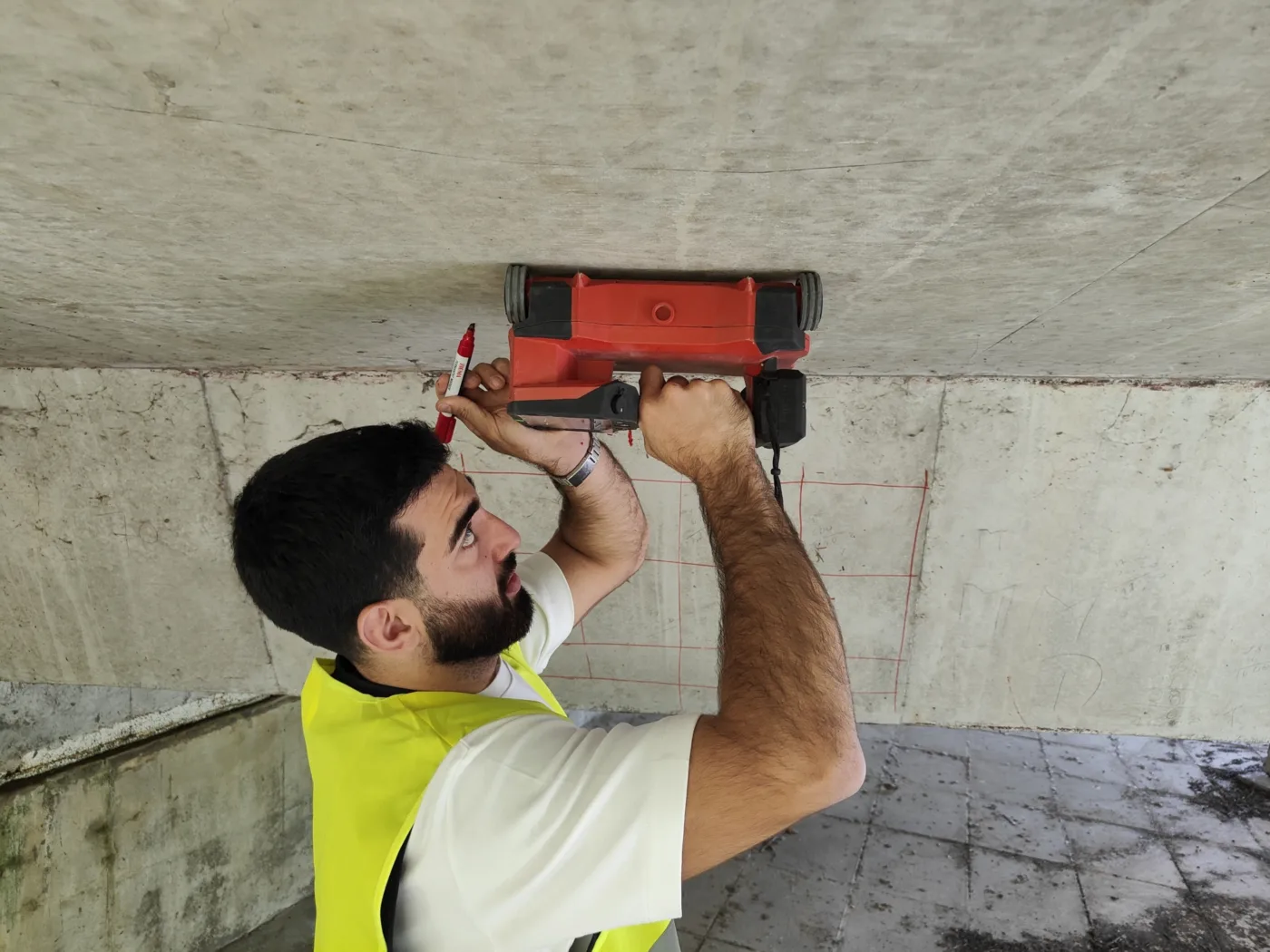 Viaduto Viaduct Betão Armado Reinforced Concrete NDT Ferroscan 2